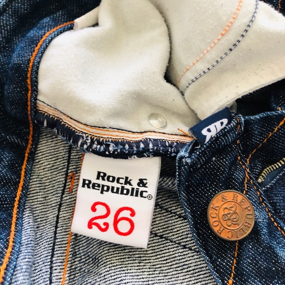 Rock & Republic mini denim skirt. Sz 26. - Picture 6 of 6